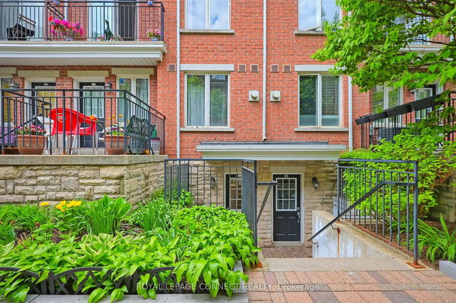318 - 60 Joe Shuster Way