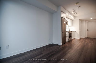 Unit 1805 — 30 Samuel Wood Way, Toronto - Islington-City Centre West image-0-1
