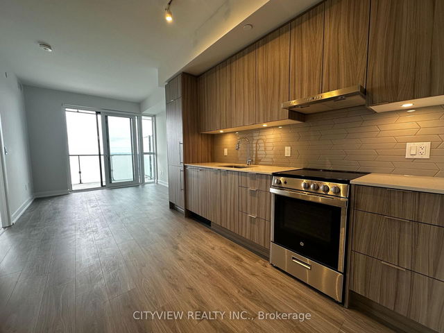 4509 - 430 Square One Drive