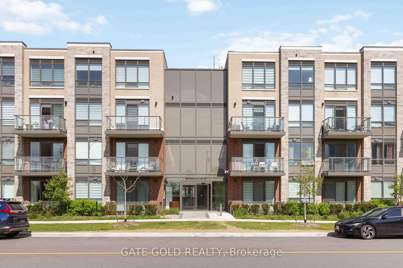 Townhouse for sale at 206-95 Attmar Drive, Brampton, Bram East, L6P 0Y6 - MLS: W12156979