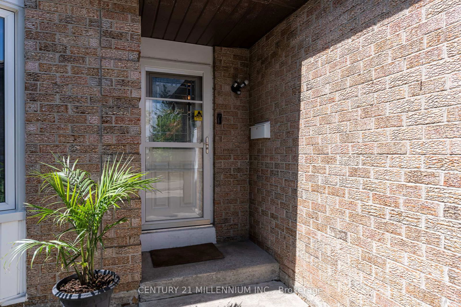 Detached House for sale at 56 Nuttall Street, Brampton, Westgate, L6S 4V4 - MLS: W12157136