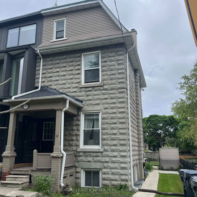 57 Humberside Avenue