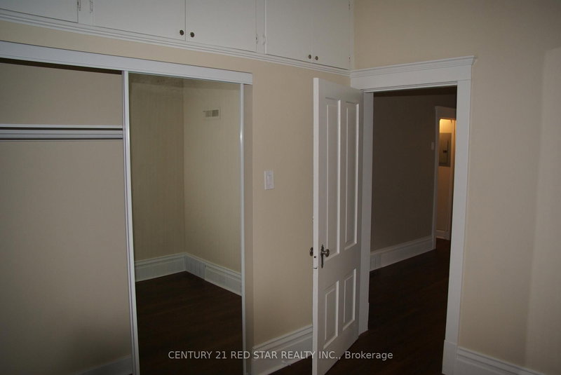 57 Humberside Ave, Toronto, M6P 1J6 | Image 3