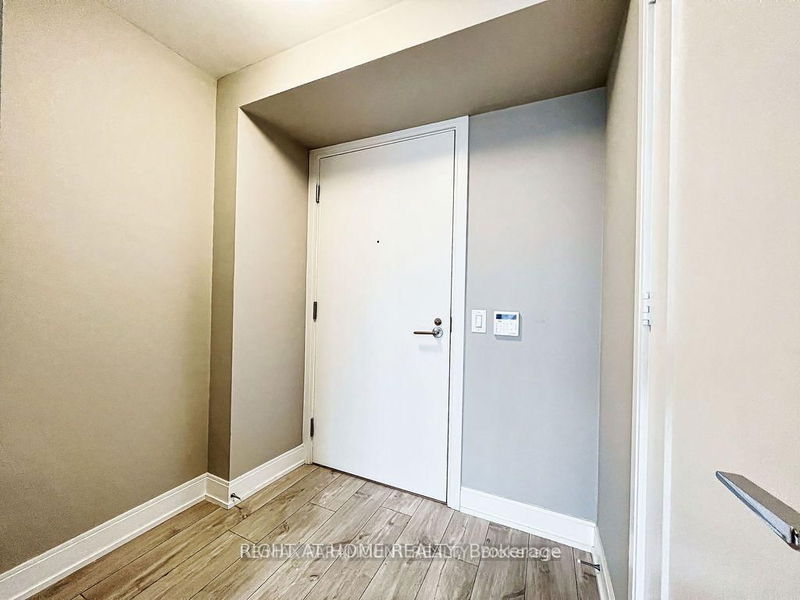 Room2