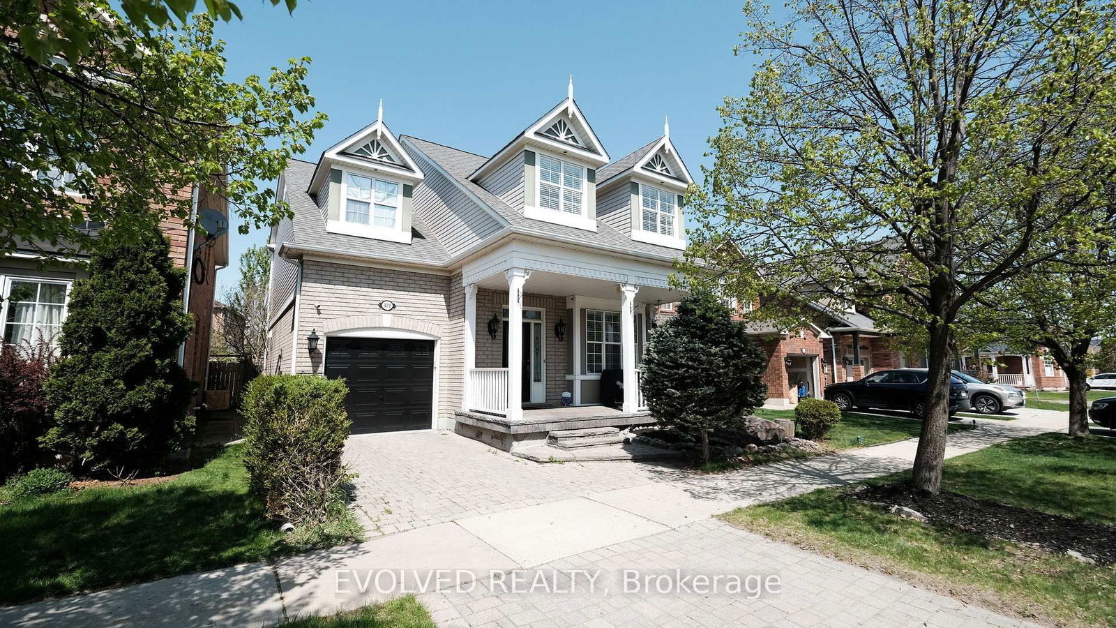 Detached House for sale at 929 Trudeau Drive, Milton, Beaty, L9T 5T5 - MLS: W12157324
