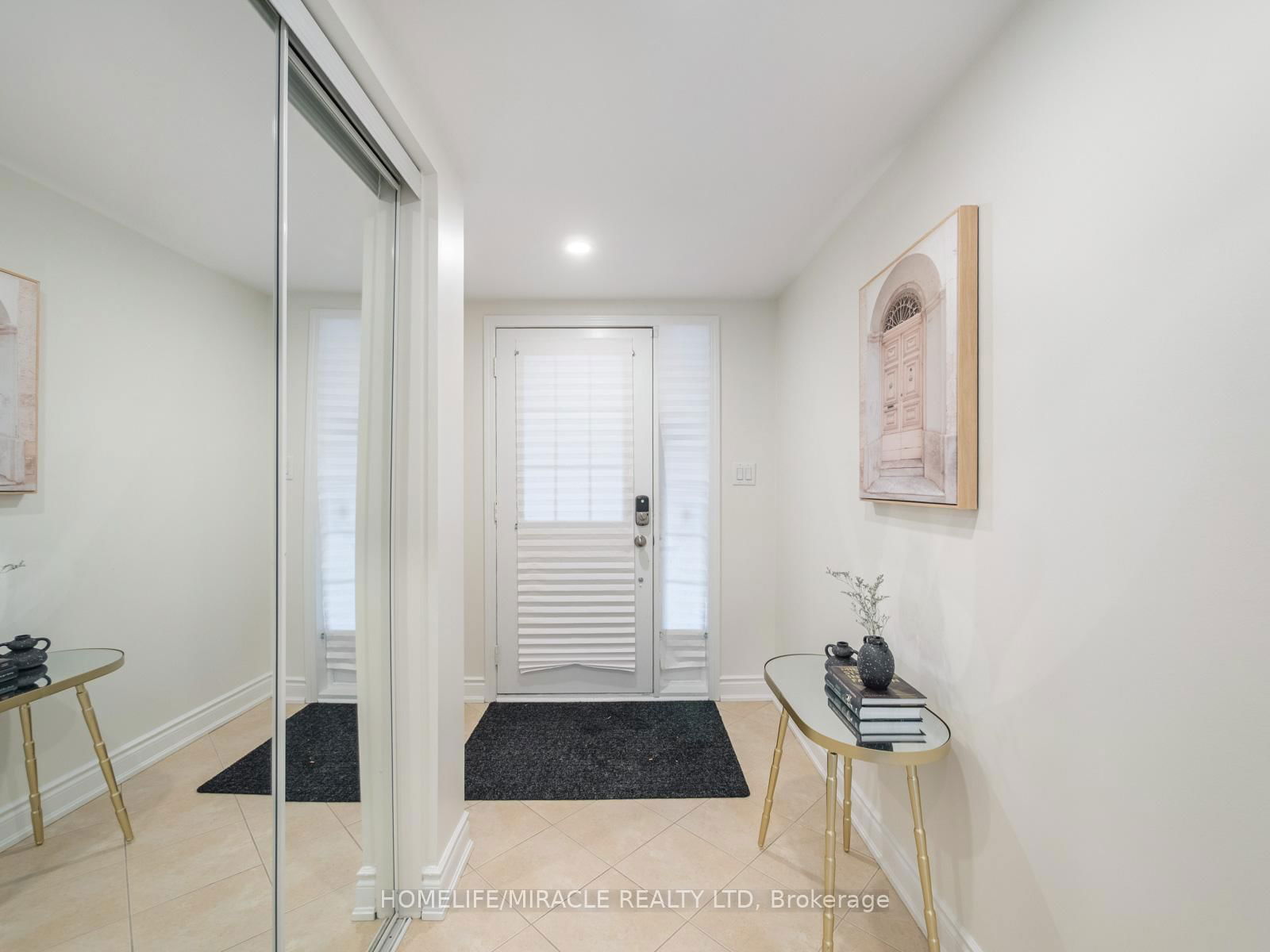 Townhouse for sale at 7 Viewforth Road, Brampton, Fletcher's Meadow, L7A 0R2 - MLS: W12157374