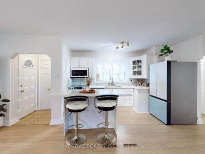 45 Enfield Ave, Toronto - Alderwood image-0-4