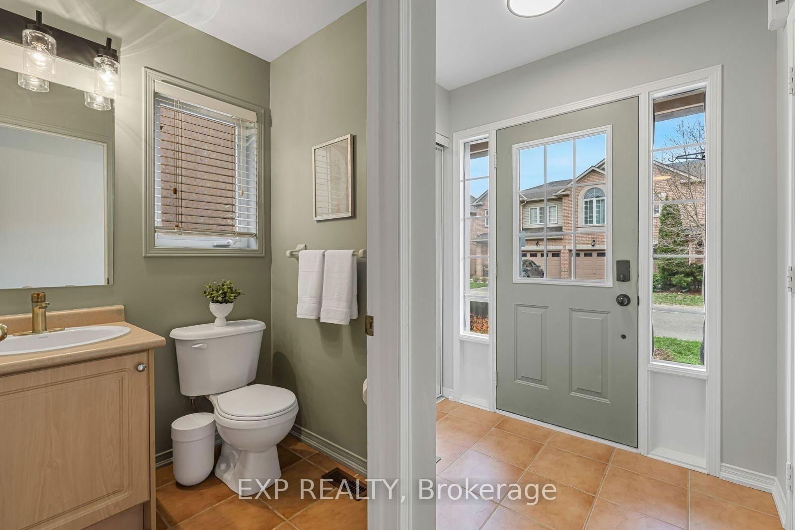 Townhouse for sale at 82-1489 Heritage Way, Oakville, Glen Abbey, L6M 4M6 - MLS: W12157470
