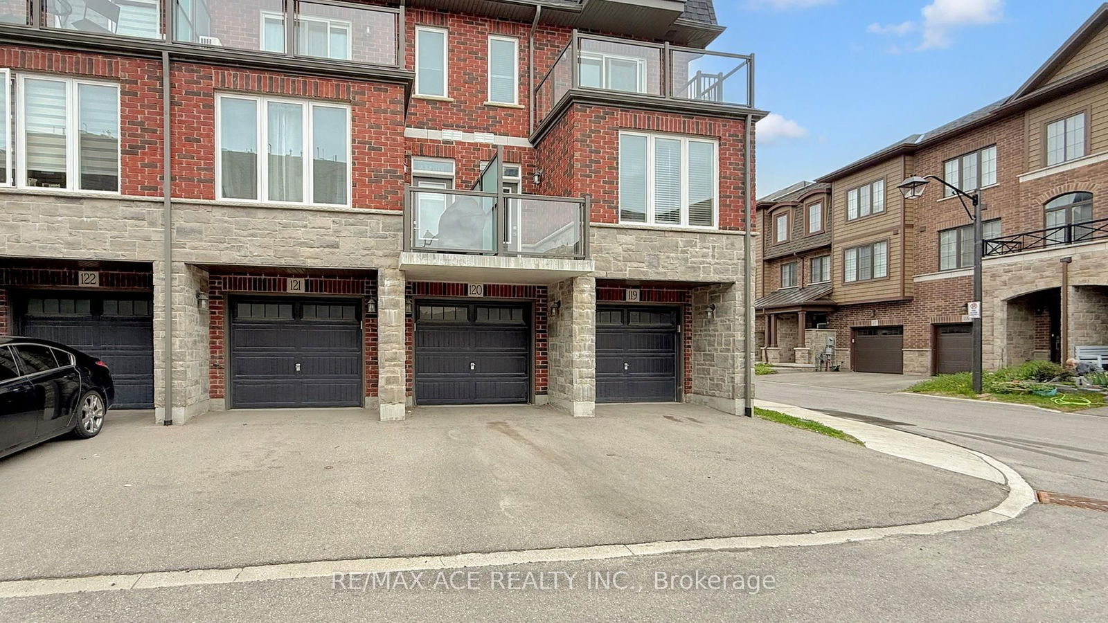 Townhouse for sale at 120-445 Ontario Street, Milton, Timberlea, L9T 9K5 - MLS: W12157516