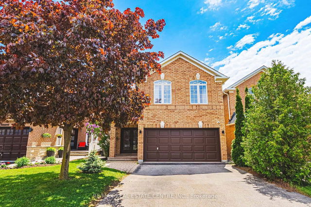 3360 Laburnum Crescent