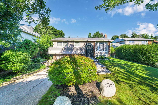 2753 Inlake Court