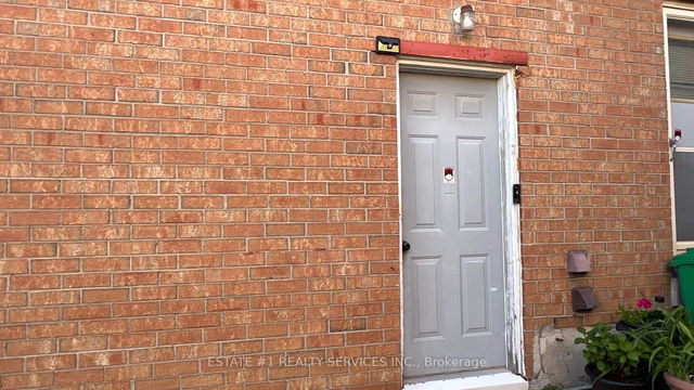 Lower - 141 Havelock Drive