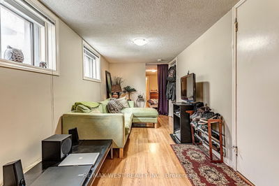Unit 2 — 187 High Park Ave, Toronto - High Park North image-0-2