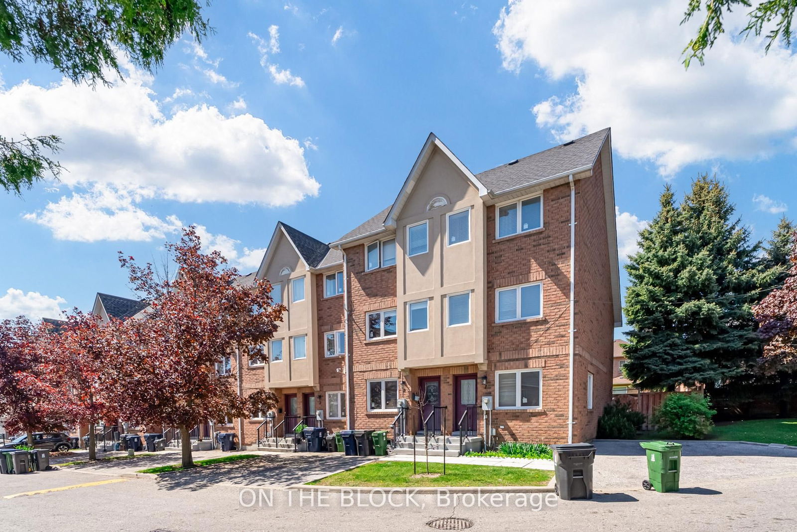 Townhouse for sale at 4-224 Rosemount Avenue, Toronto, Weston, M9N 1M8 - MLS: W12157918