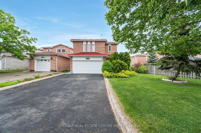 5246 Palomar Crescent