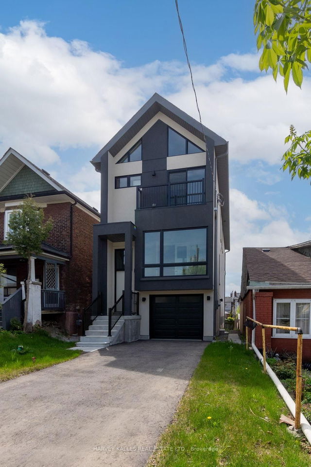 19 Lambton Avenue