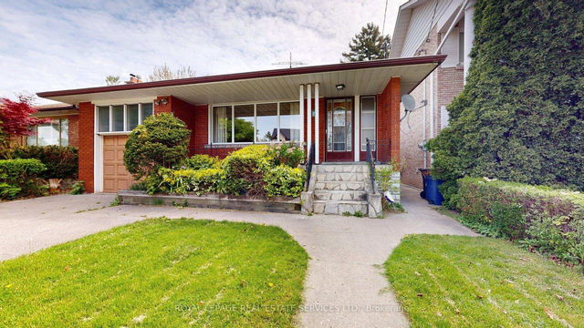 7 Stockbridge Avenue