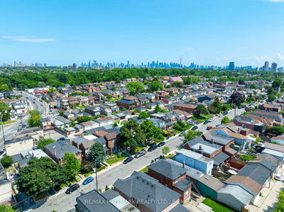 211 Gilbert Ave, Toronto - Caledonia-Fairbank image-0-1