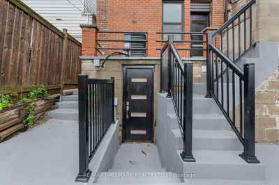 211 Gilbert Ave, Toronto - Caledonia-Fairbank image-0-2