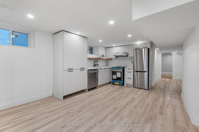 211 Gilbert Ave, Toronto - Caledonia-Fairbank image-0-4