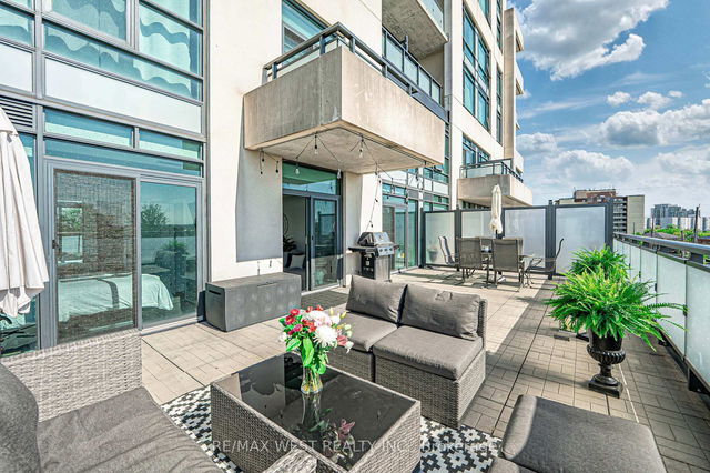 223 - 2522 Keele Street