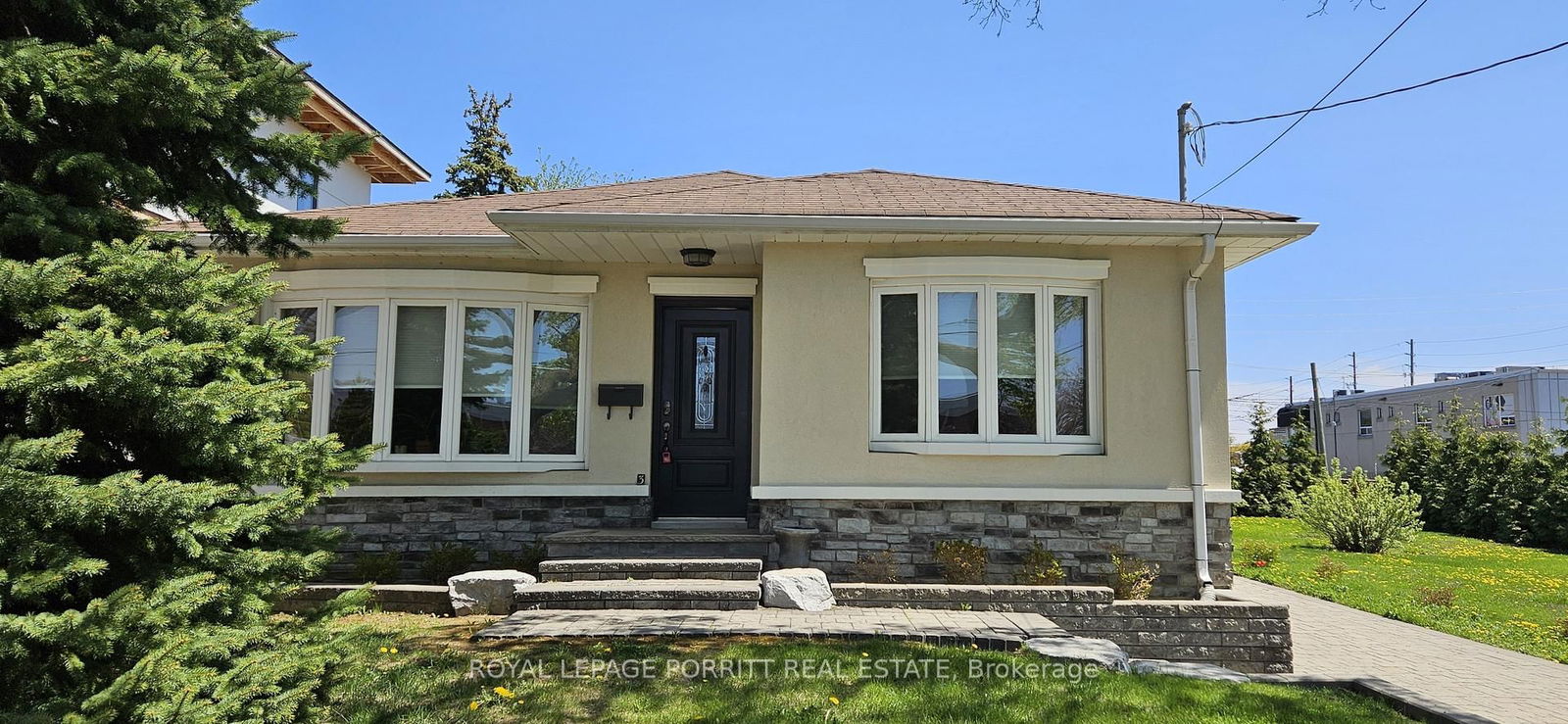 Detached House for sale at 3 Orianna Drive, Toronto, Alderwood, M8W 4M8 - MLS: W12158393