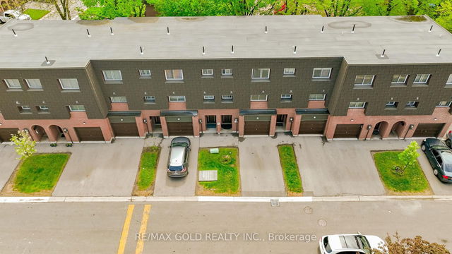 114 - 17 Darras Court