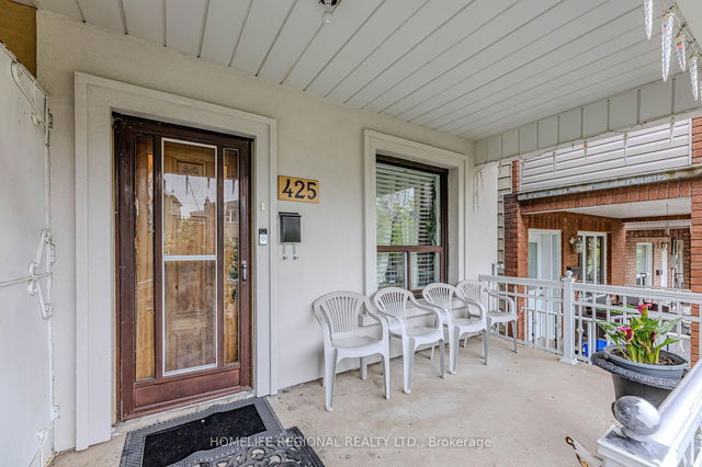 2nd floor - 425 Bartlett Avenue