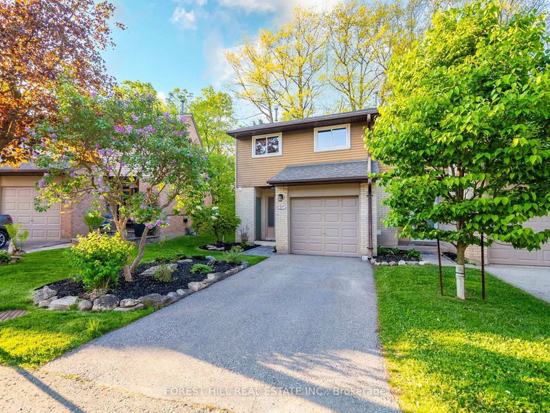 home for sale on 47 Lynden Circle