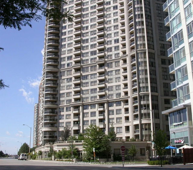 718 - 3880 Duke Of York Boulevard