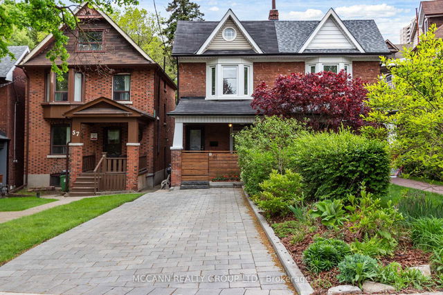 61 Hillsview Avenue