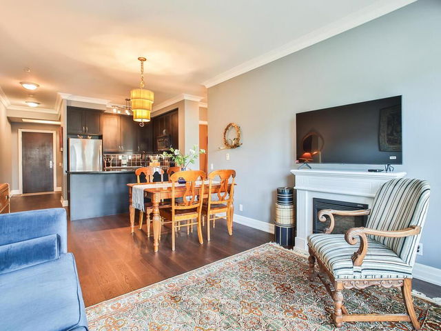 401 - 9 Burnhamthorpe Crescent