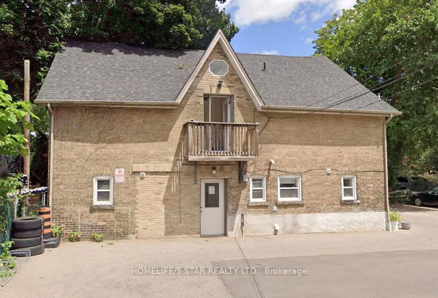 1B - 79 Rosemount Avenue