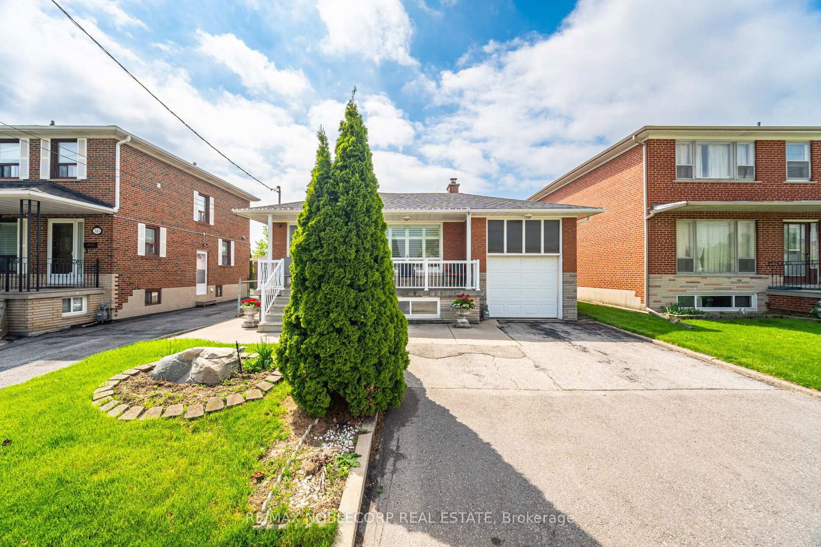 Detached House for sale at 351 Hillmount Avenue, Toronto, Yorkdale-Glen Park, M6B 1Y6 - MLS: W12159326