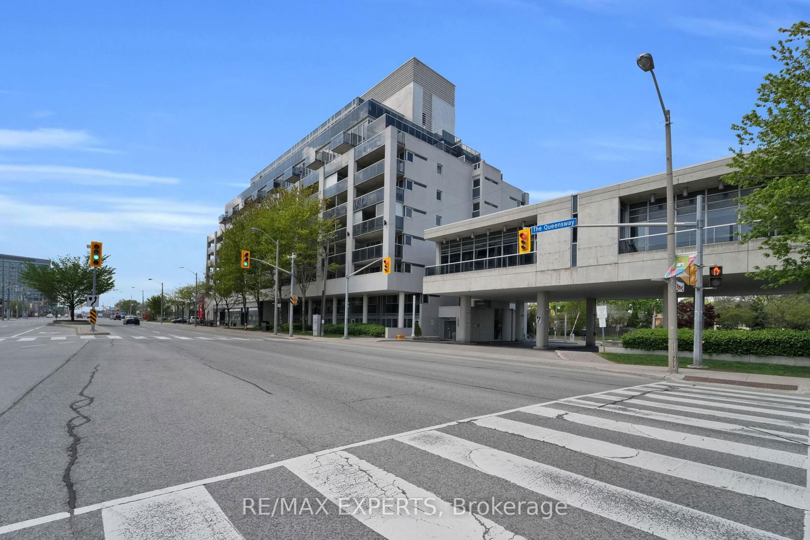 Condo for sale at 516-1050 The Queensway, Toronto, Islington-City Centre West, M8Z 0A8 - MLS: W12159381