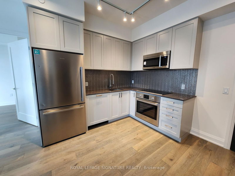 home for lease on 611-293 The Kingsway N/A