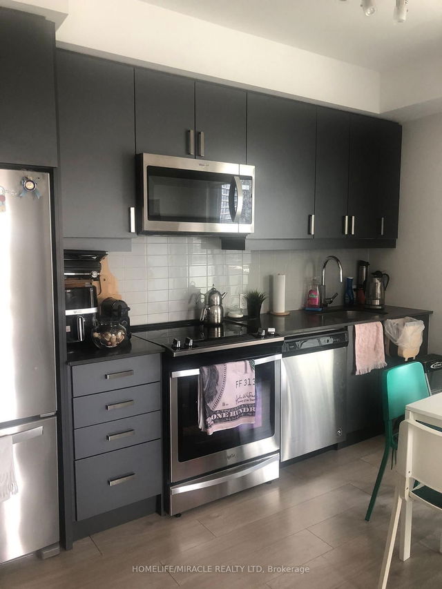 1009 - 8 Nahani Way