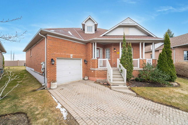 10 Orchard Park Gate
