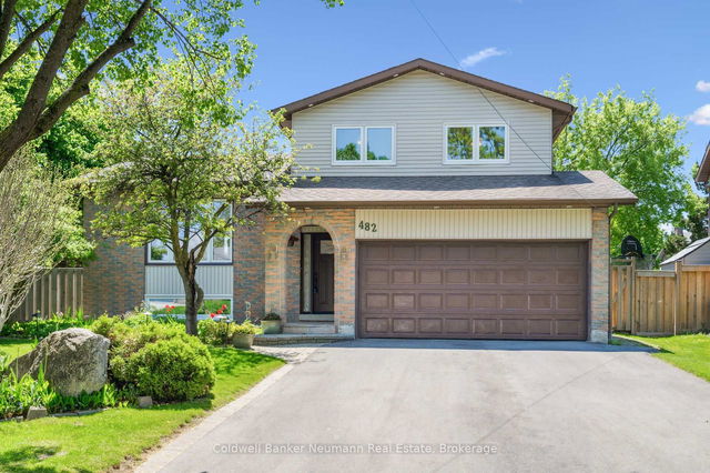 482 Gowland Crescent