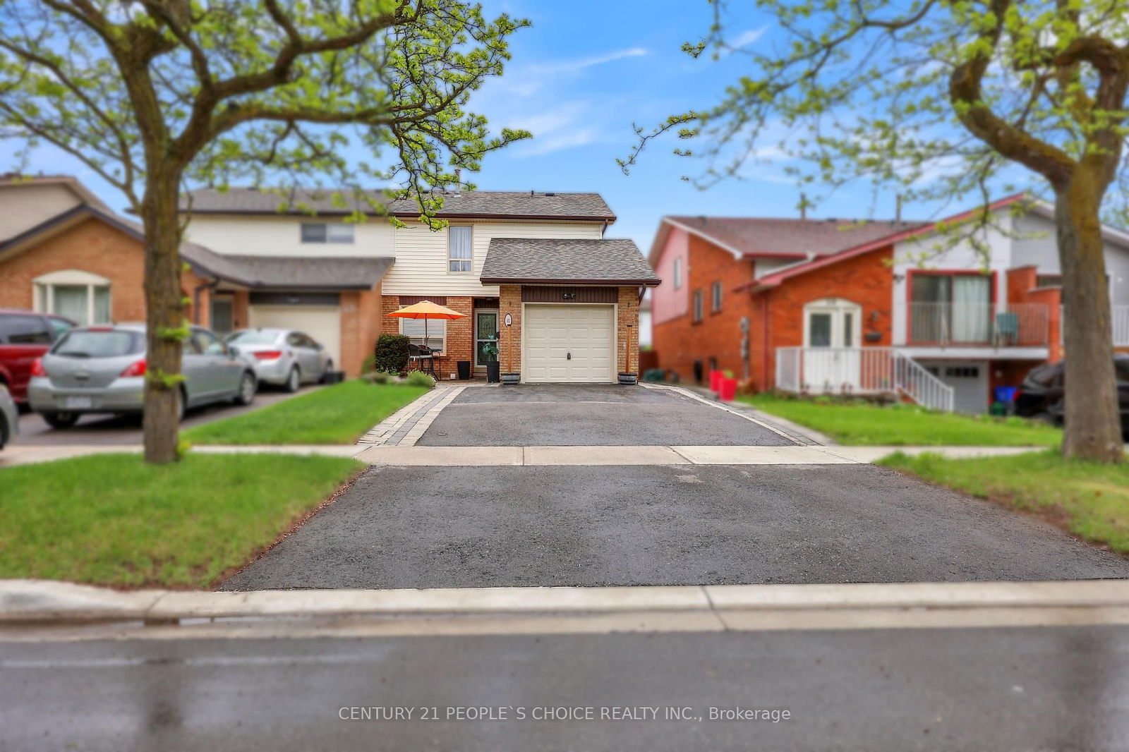 Semi-Detached House for sale at 41 Carter Drive, Brampton, Brampton North, L6V 3N4 - MLS: W12159642