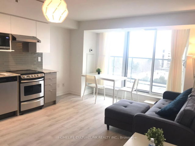 806 - 160 Flemington Road