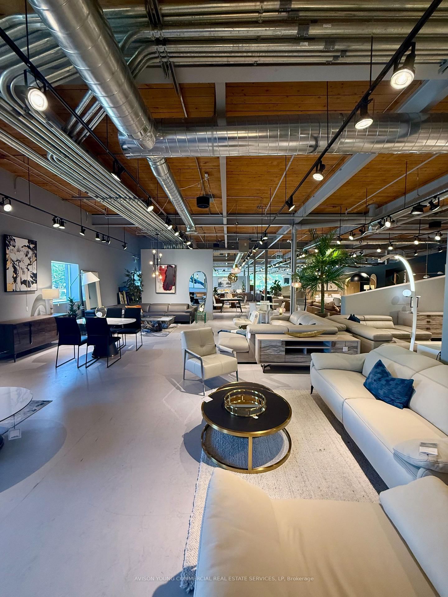 1400 Castlefield Avenue, Unit 211 - Photo 5