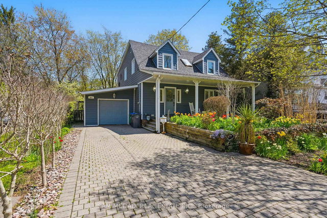 877 Beechwood Avenue