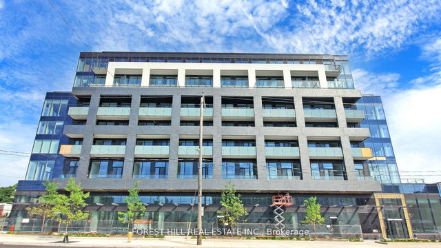 305 - 4208 Dundas Street