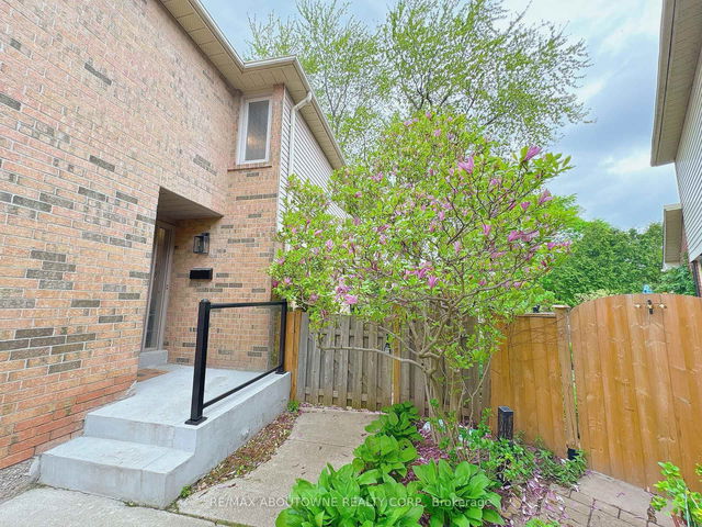 509 Ridgewood Court