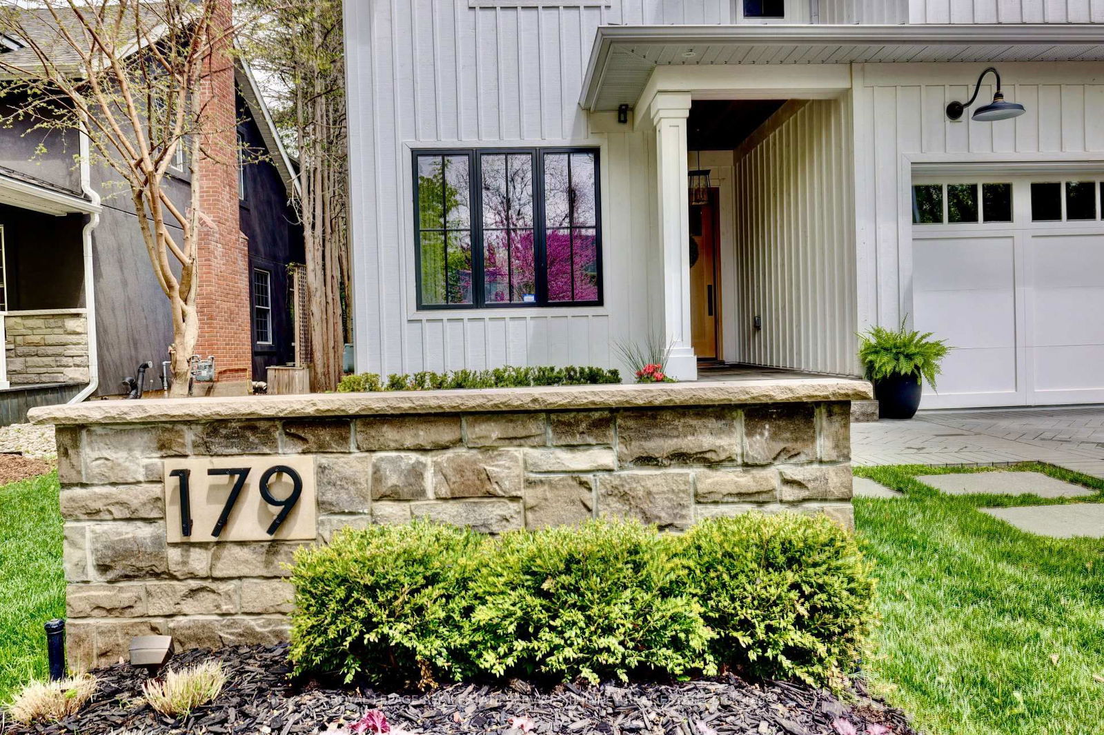 Detached House for sale at 179 Douglas Avenue, Oakville, Old Oakville, L6J 3R9 - MLS: W12160524