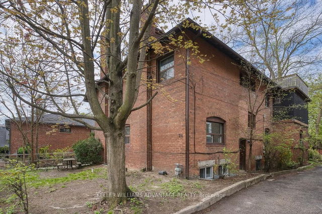 24 Indian Road Crescent