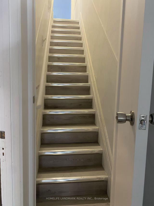 2nd Floor - 1067 Dovercourt Road