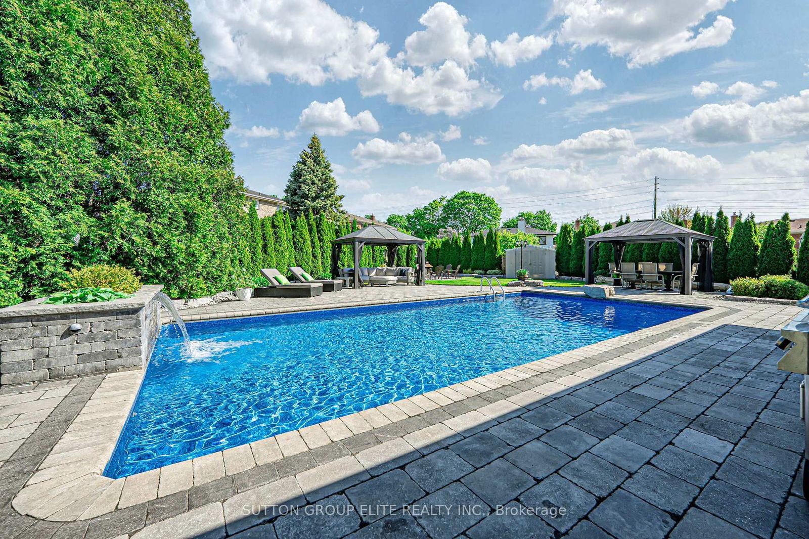 Detached House for sale at 445 Abruz Boulevard, Mississauga, Cooksville, L5A 1N6 - MLS: W12161298