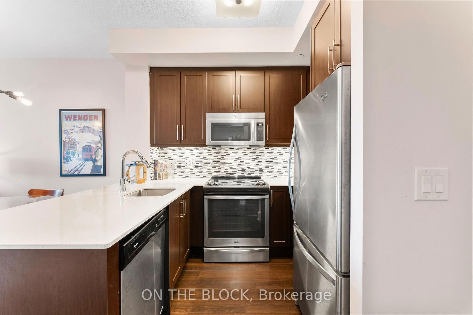 Condo for sale at 717-1 Old Mill Drive, Toronto, High Park-Swansea, M6S 0A1 - MLS: W12161322